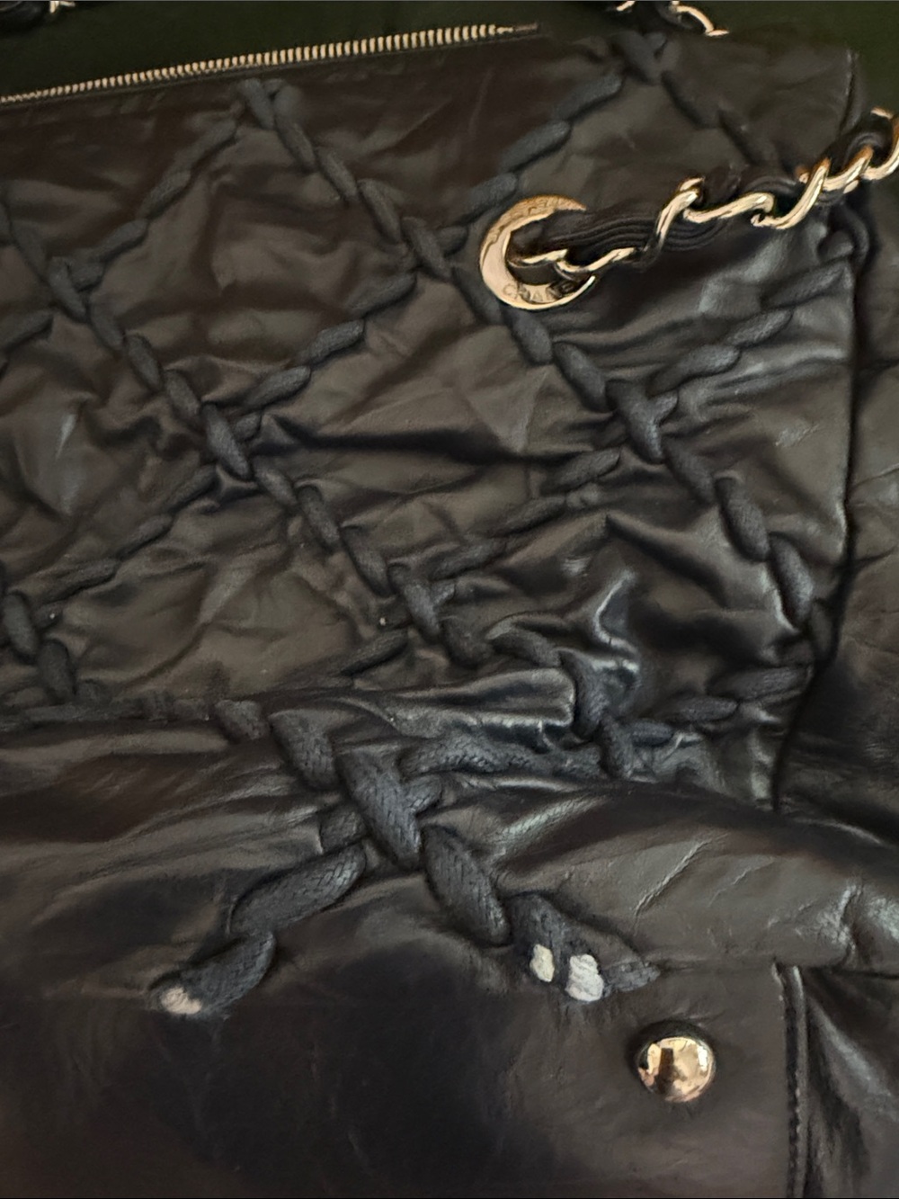 Gorgeous authentic Chanel navy blue leather - Picture 13 of 16